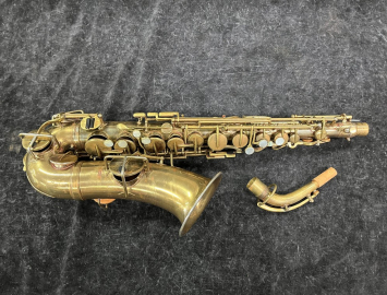 Vintage 1917 Buescher True Tone Alto Saxophone, Serial #32172